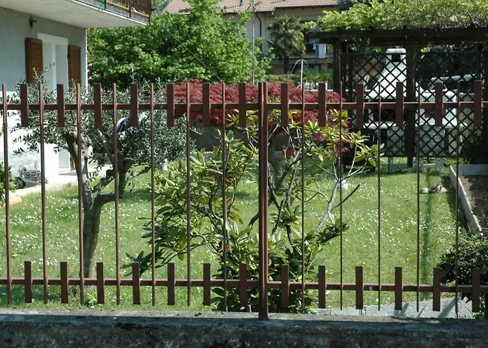 Casa Laura Nyaraló Dervio