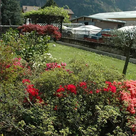 Casa Laura * Dervio